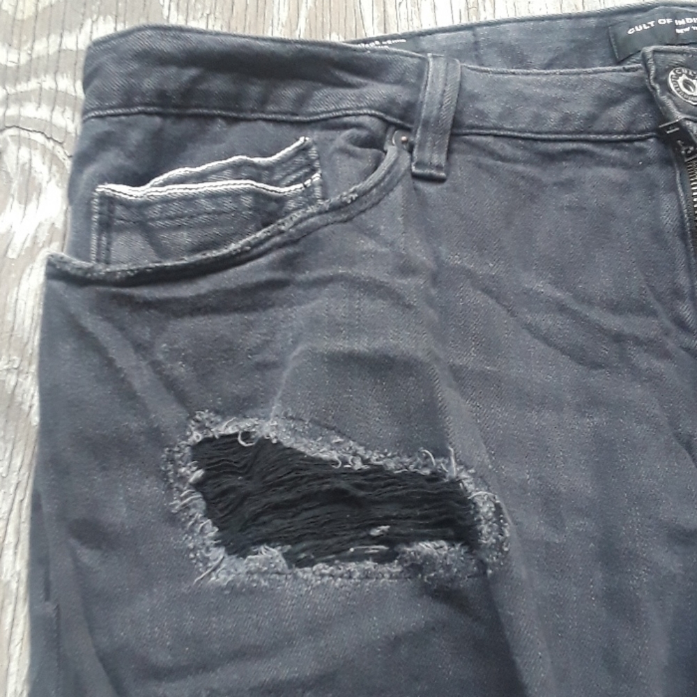 Cult of Individuality distress rip jean - Picture 7 of 15